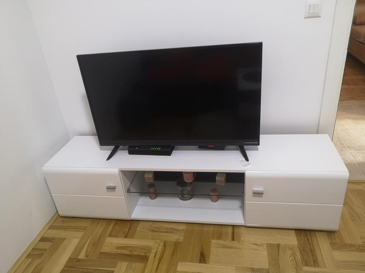 Jednosoban Stan Zoja Lejlighed Podgorica Eksteriør billede